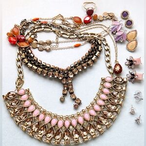 Huge Vintage & Retro Jewelry Bundle – 11 Pieces